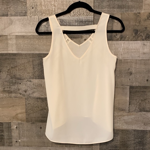 Monteau Sleeveless boho top - Picture 15 of 16